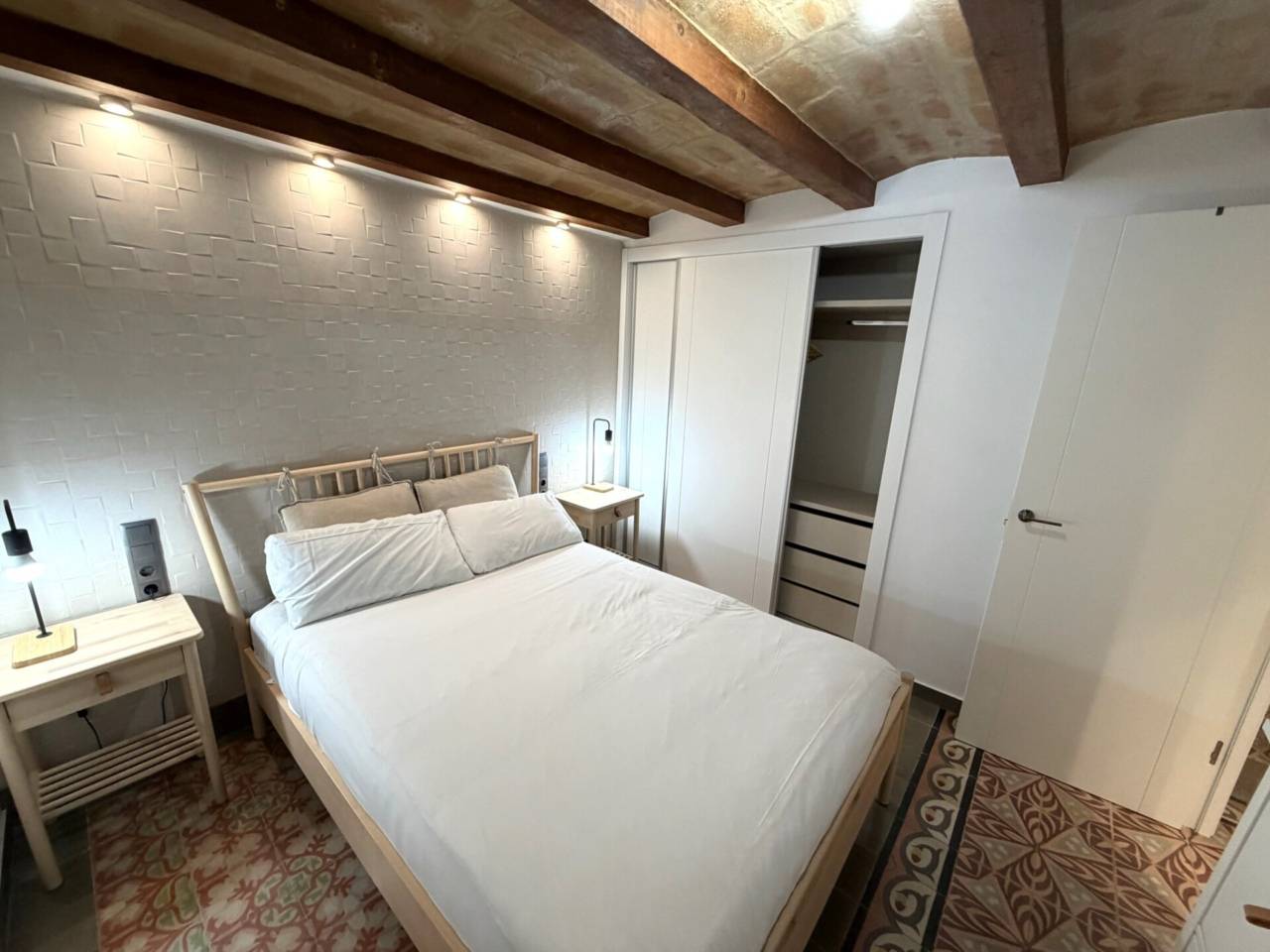 pisos en barcelona-capital · el-camp-d'en-grassot-gracia-nova 280000.00€