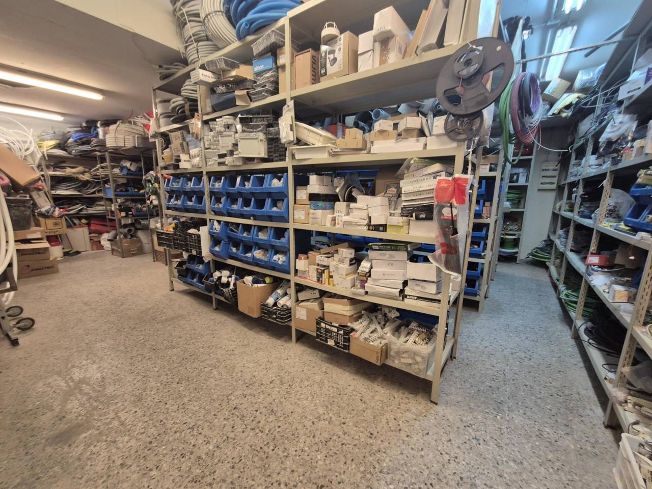 locales-comerciales en barcelona-capital · sant-andreu 262000.00€