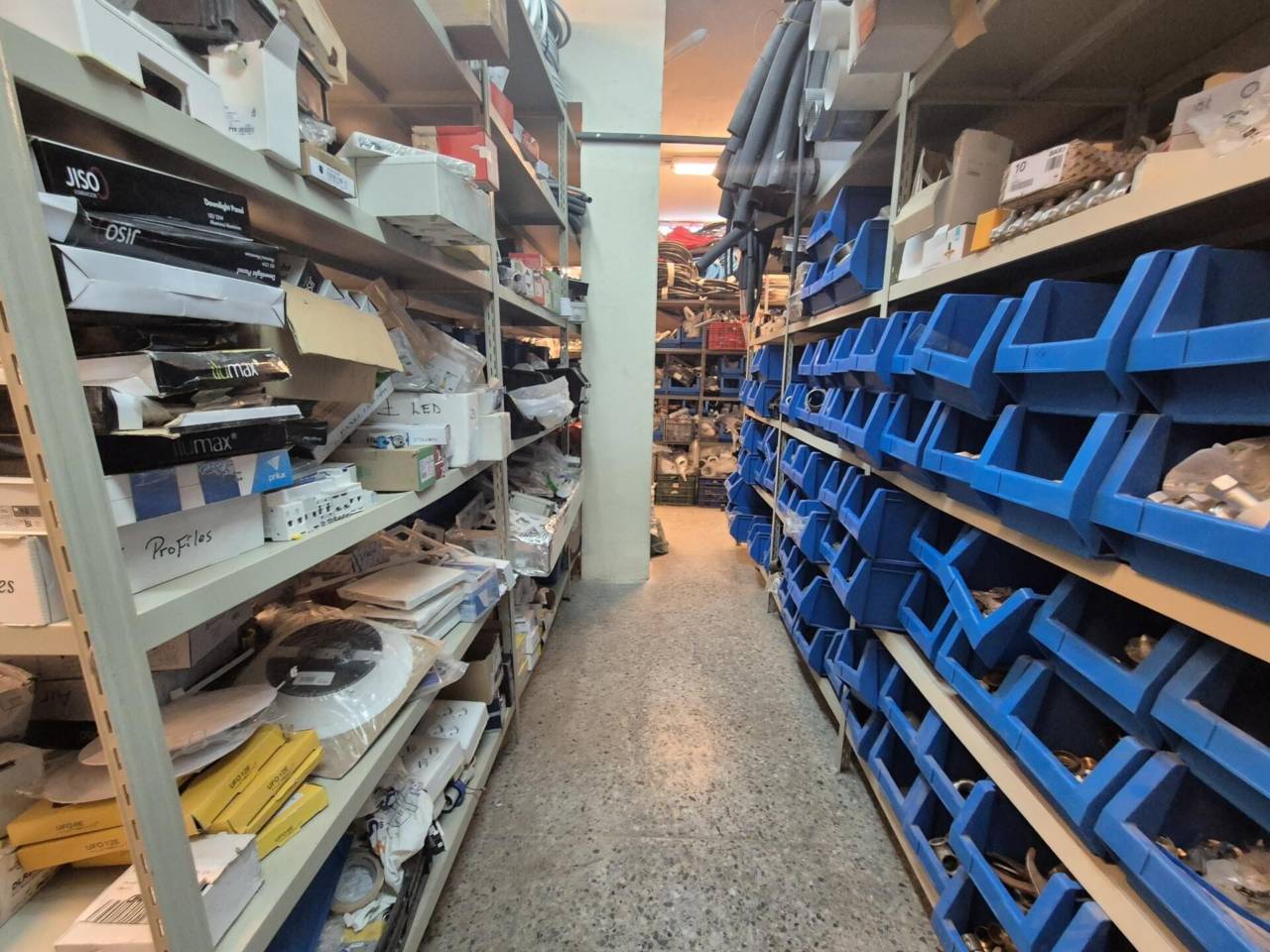locales-comerciales en barcelona-capital · sant-andreu 262000.00€