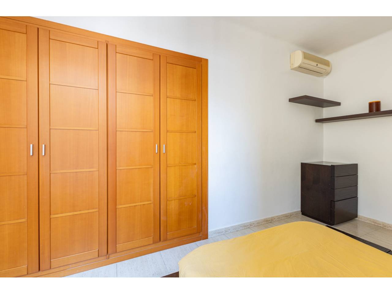 pisos en barcelona-capital · la-vila-de-gracia 405000.00€