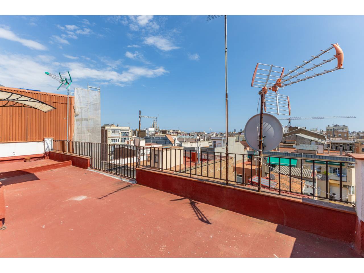 pisos en barcelona-capital · la-vila-de-gracia 405000.00€