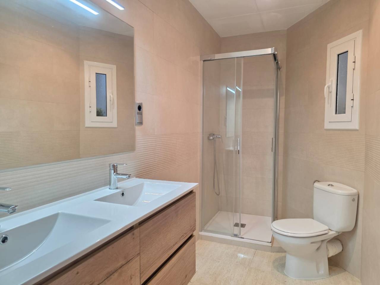 pisos en barcelona-capital · la-vila-de-gracia 405000.00€