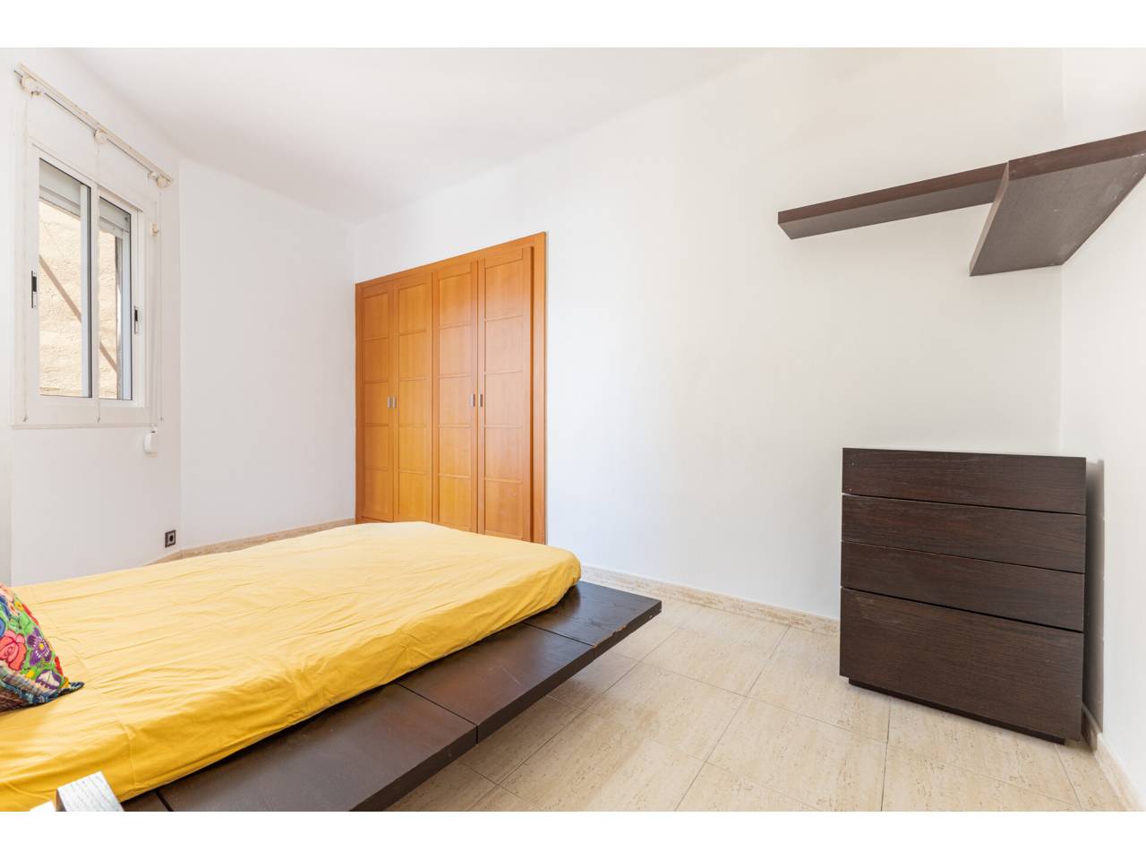 pisos en barcelona-capital · la-vila-de-gracia 405000.00€