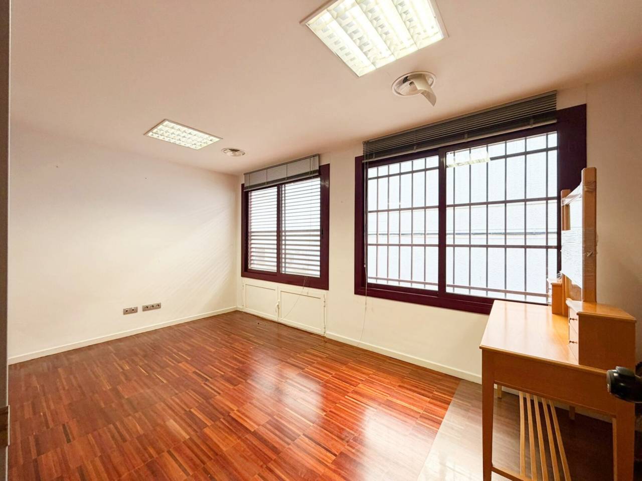 oficinas en barcelona-capital · les-corts 399000.00€