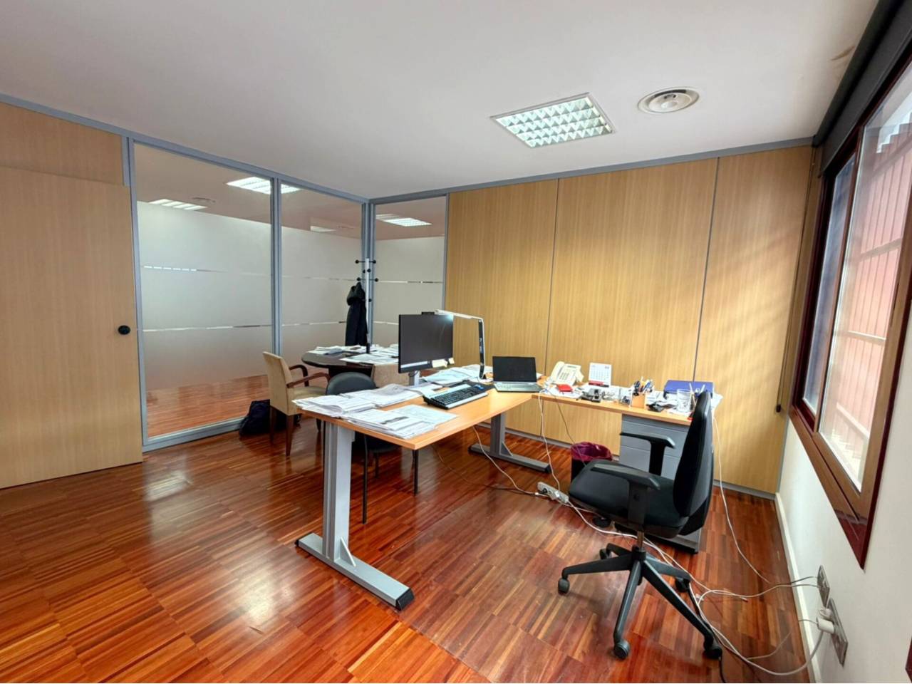 oficinas en barcelona-capital · les-corts 399000.00€