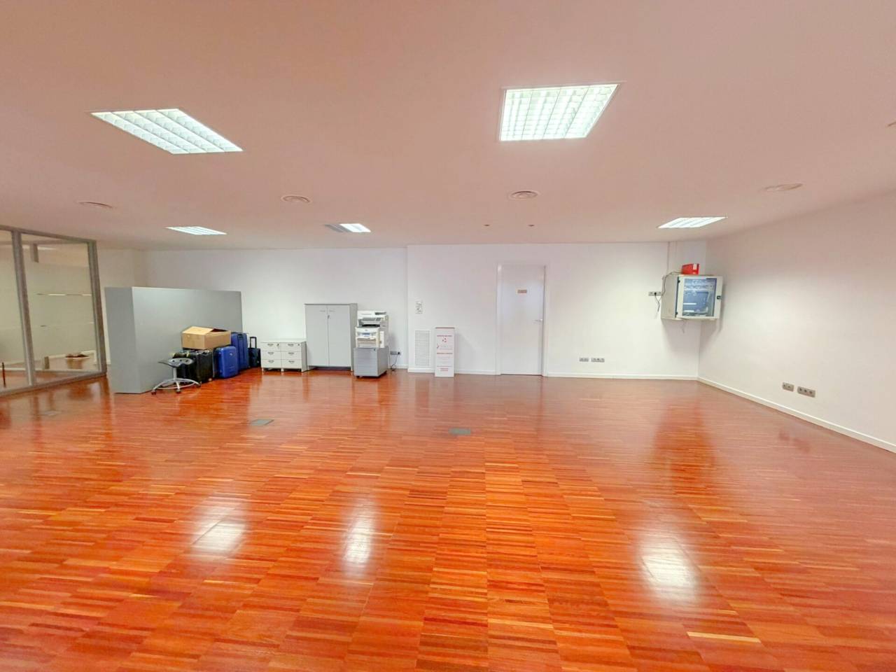 oficinas en barcelona-capital · les-corts 399000.00€