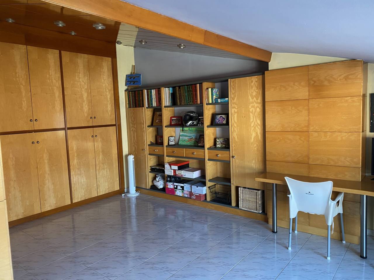 casas-adosadas en pineda-de-mar · centre 485000.00€