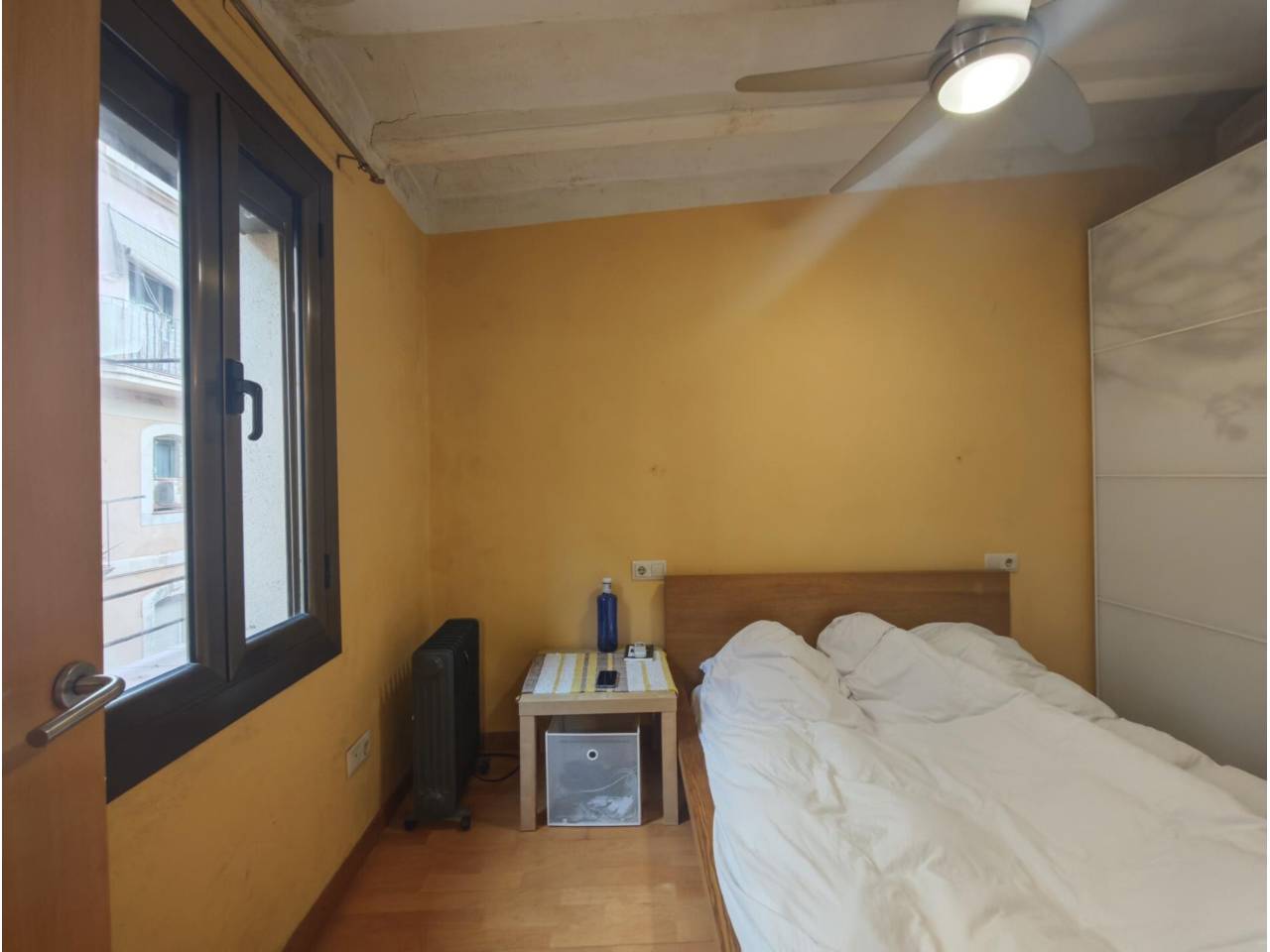 pisos en barcelona-capital · la-barceloneta 198000.00€