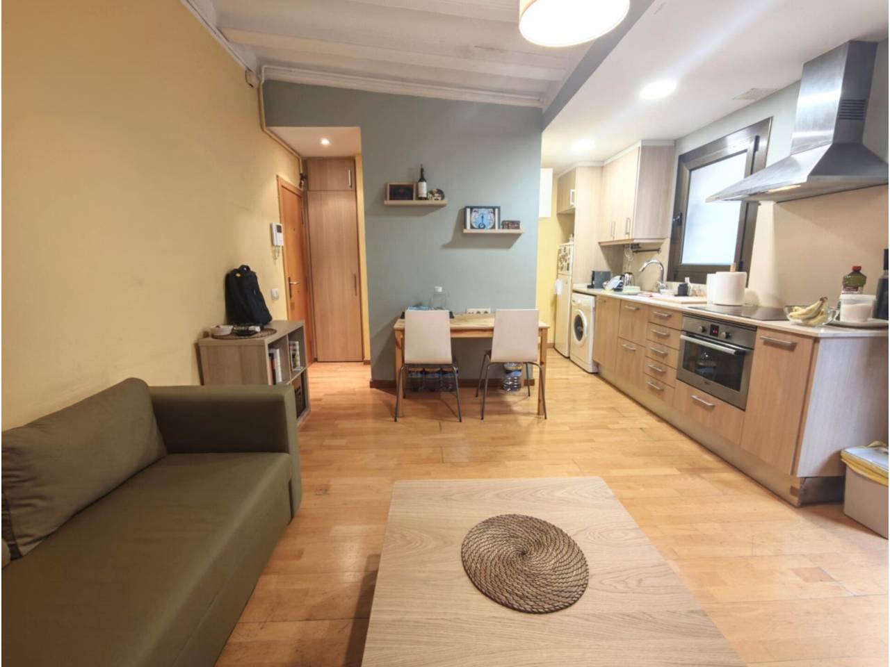 pisos en barcelona-capital · la-barceloneta 198000.00€