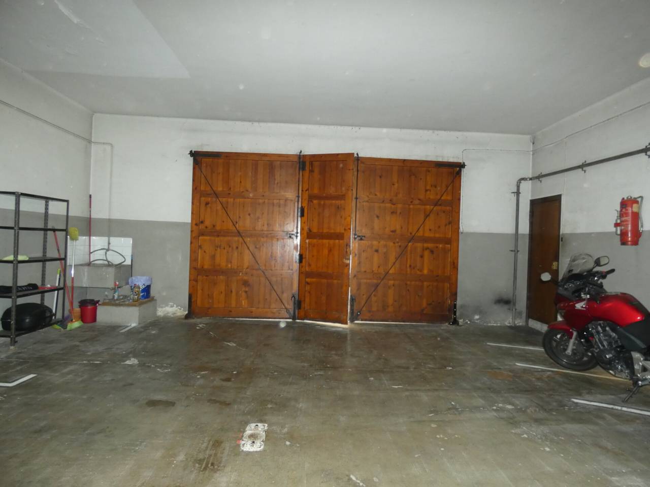 locales-comerciales en cornella-de-llobregat · cornella-centre 325000.00€