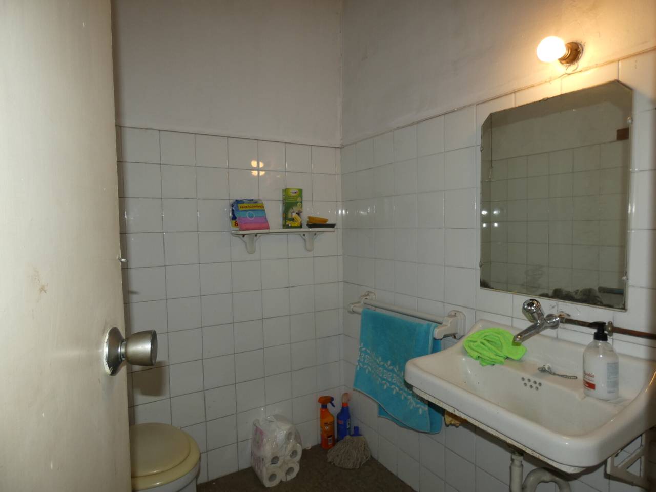 locales-comerciales en cornella-de-llobregat · cornella-centre 325000.00€