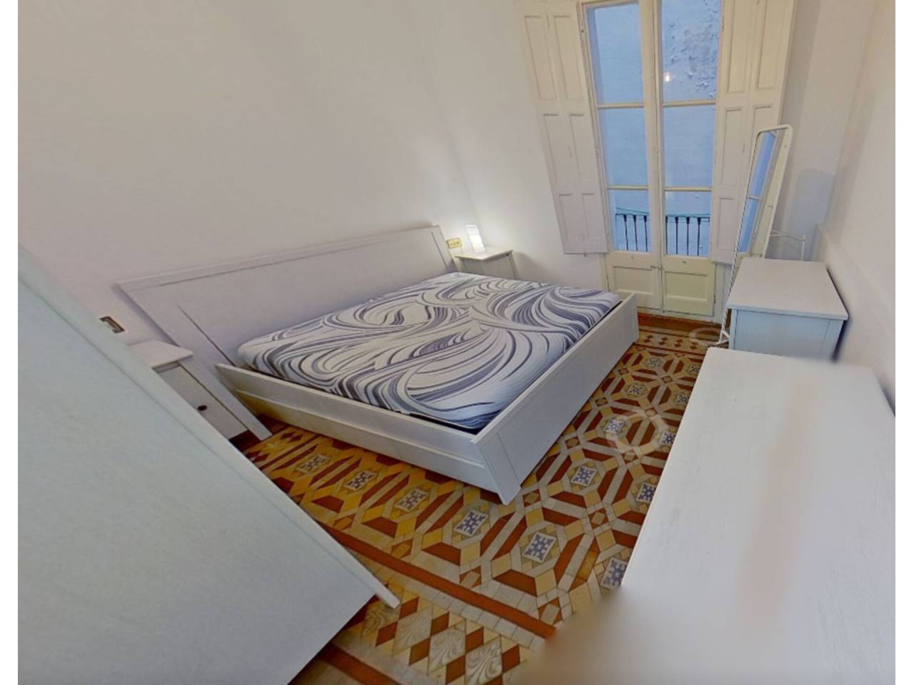 pisos en barcelona-capital · el-raval 450000.00€