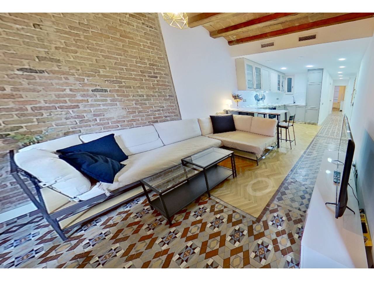 pisos en barcelona-capital · el-raval 450000.00€