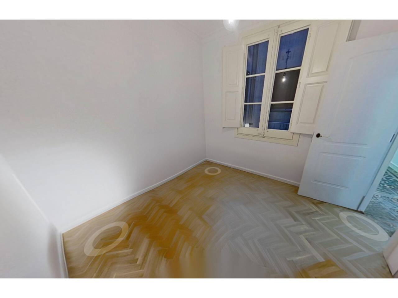 pisos en barcelona-capital · el-raval 450000.00€