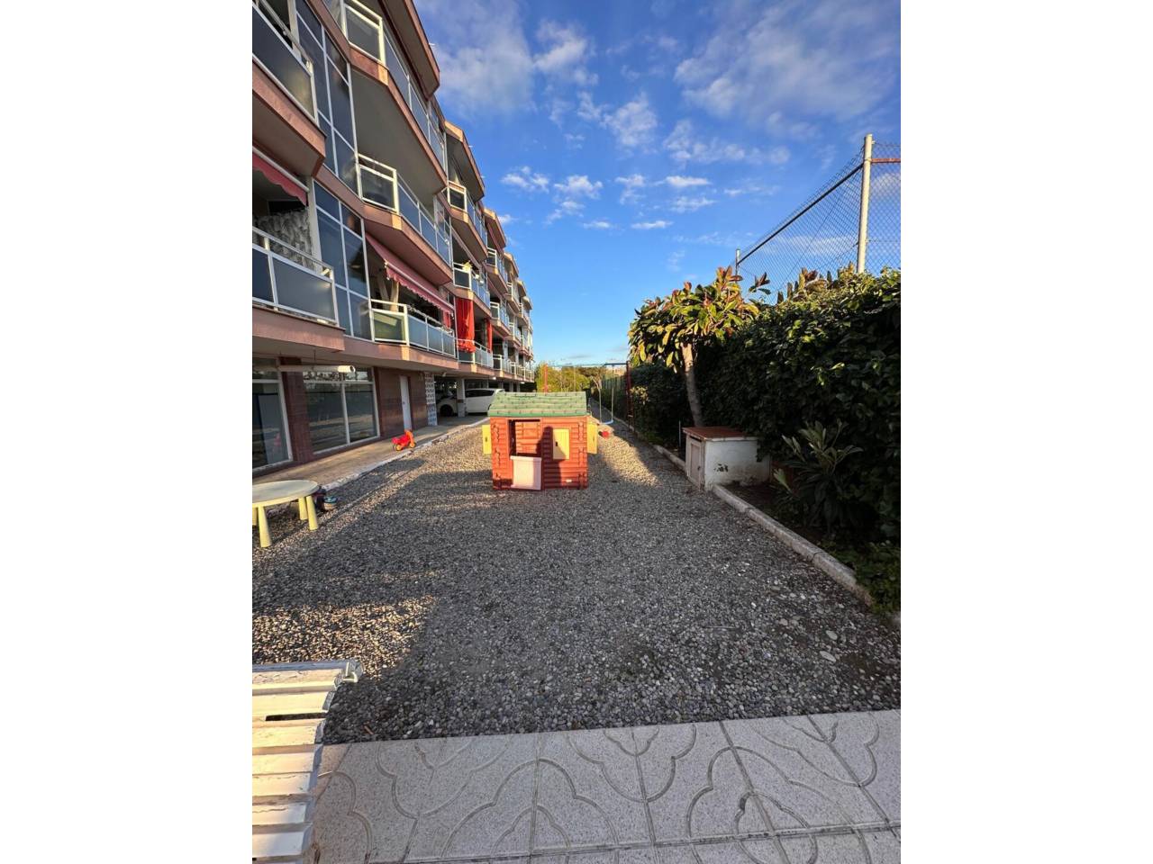 pisos en sitges · les-botigues-de-sitges 398000.00€