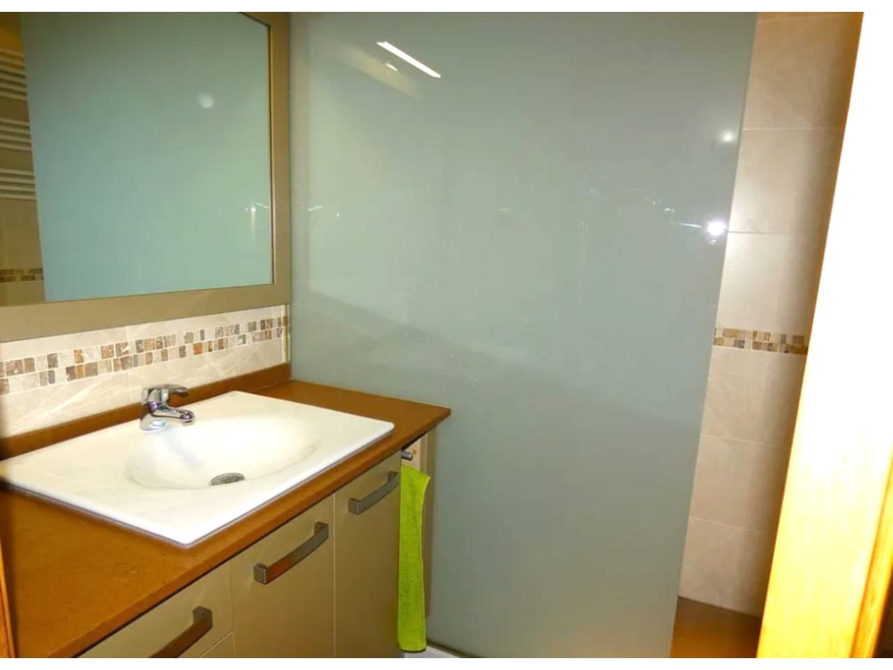 pisos en cornella-de-llobregat · cornella-centre 375000.00€