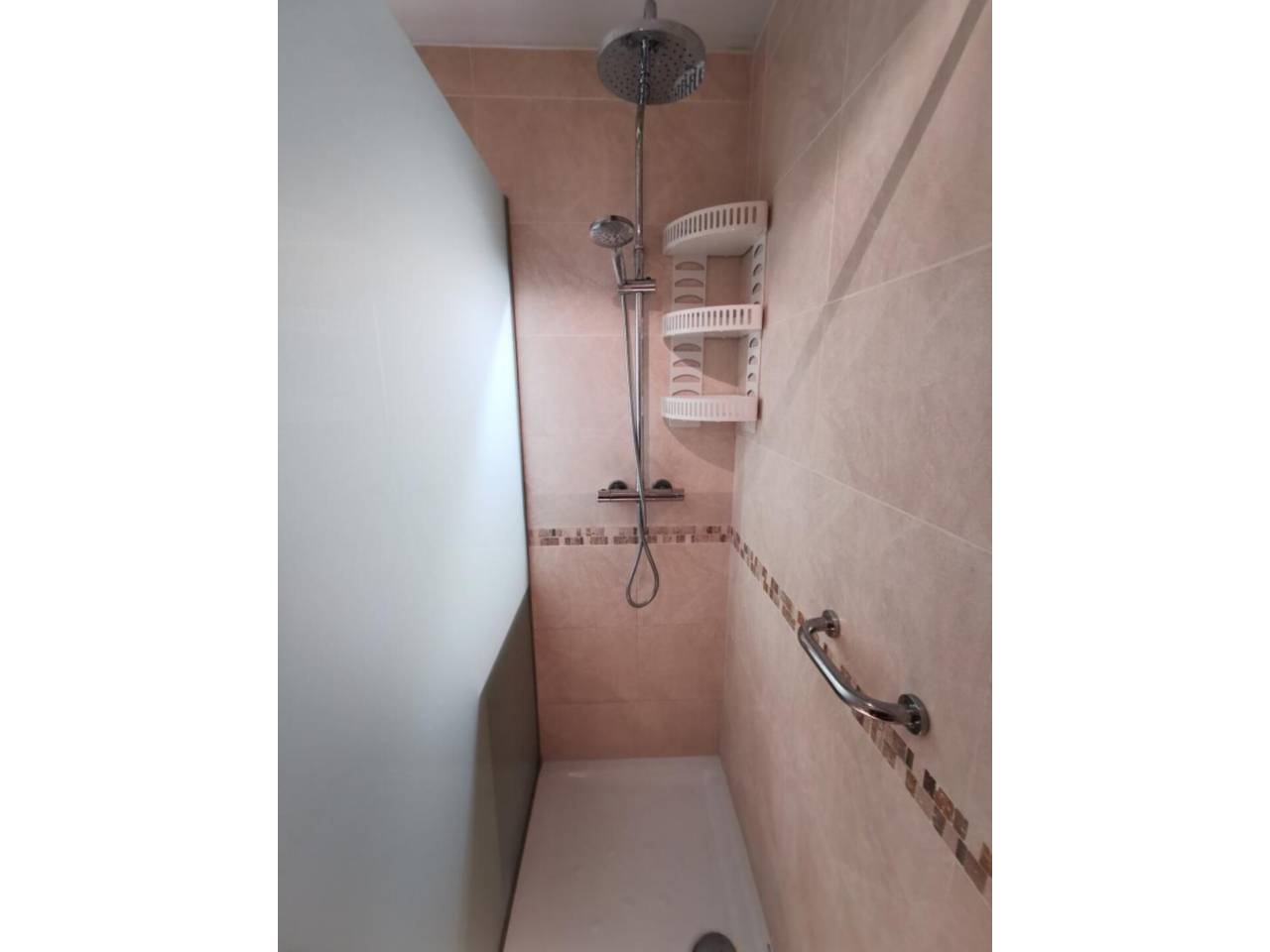 pisos en cornella-de-llobregat · cornella-centre 375000.00€