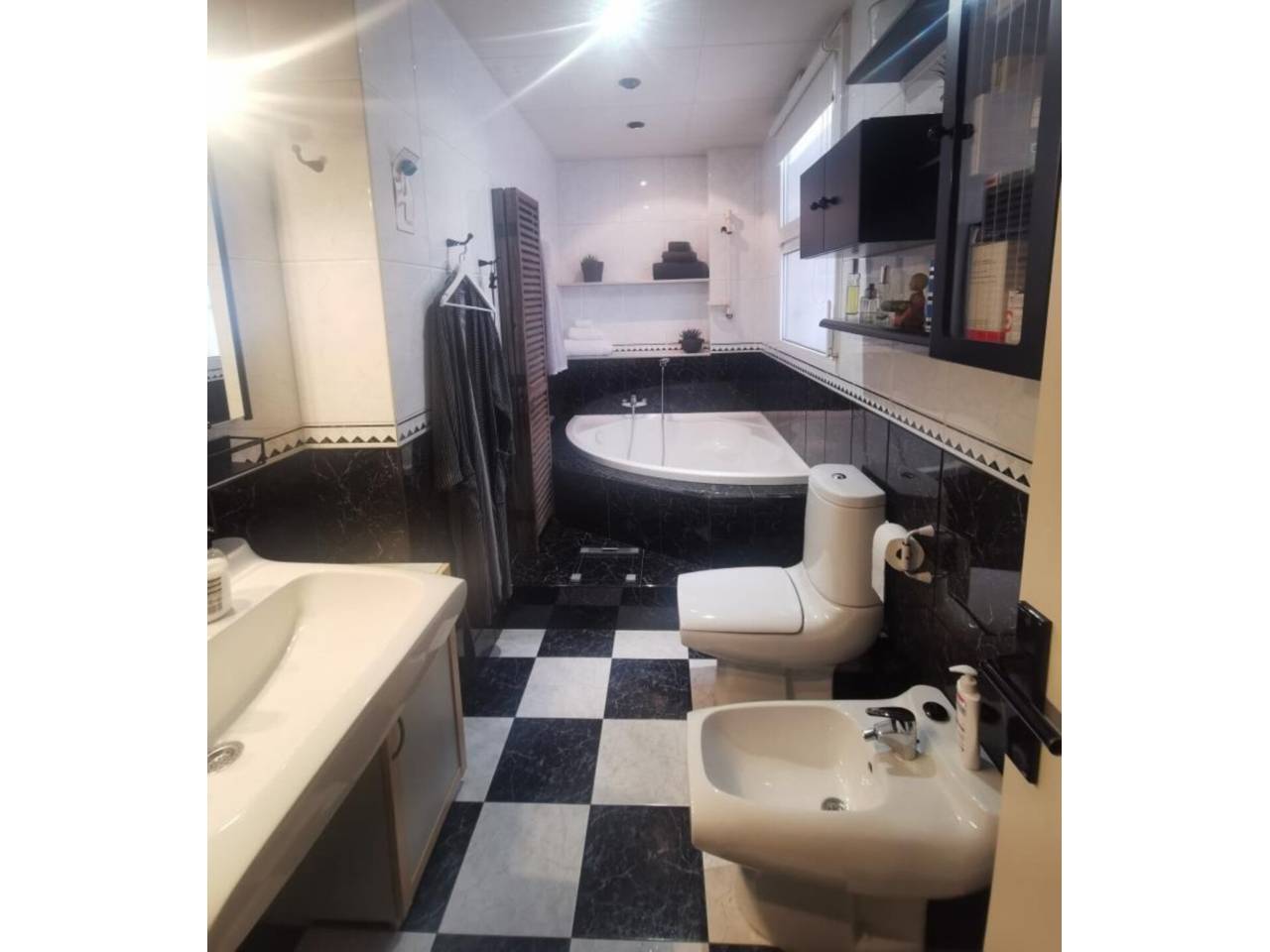 pisos en cornella-de-llobregat · cornella-centre 425000.00€