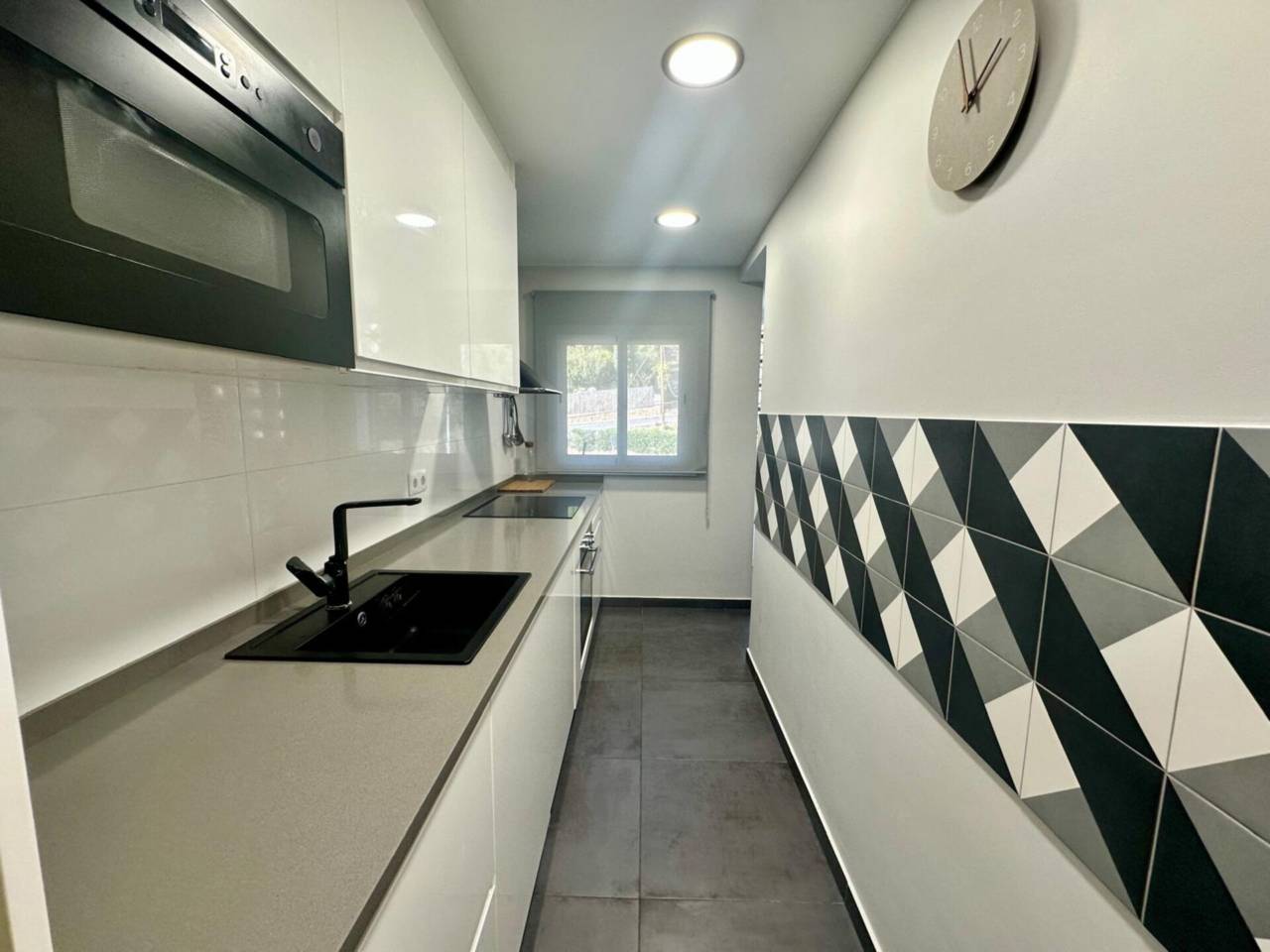 pisos en castelldefels · el-poal 430000.00€