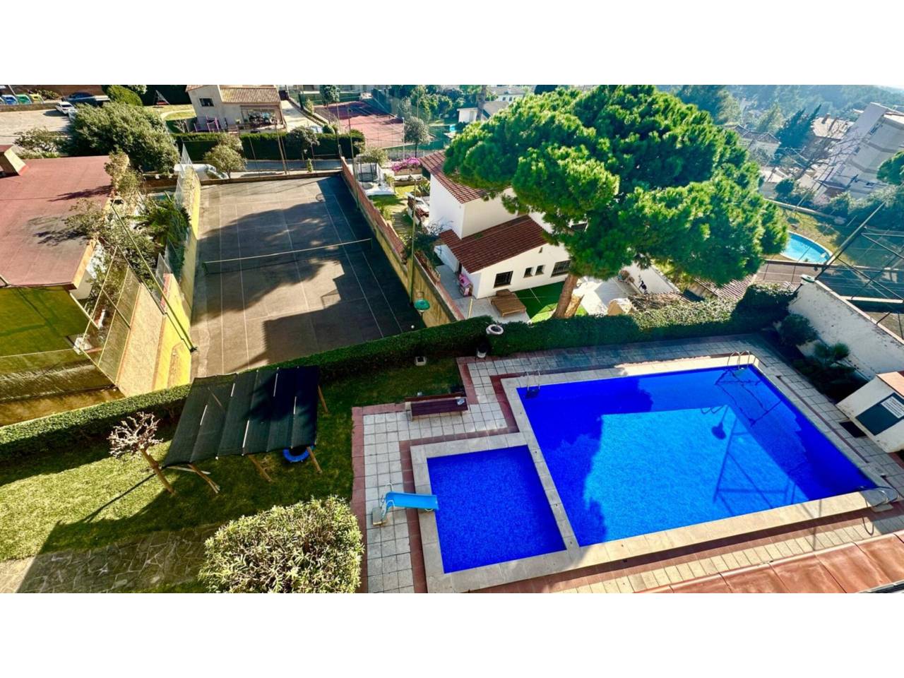 pisos en castelldefels · el-poal 430000.00€