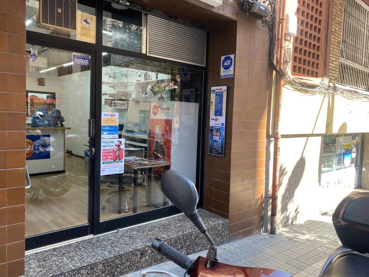 locales-comerciales en barcelona-capital · vallcarca-els-penitents 250000.00€