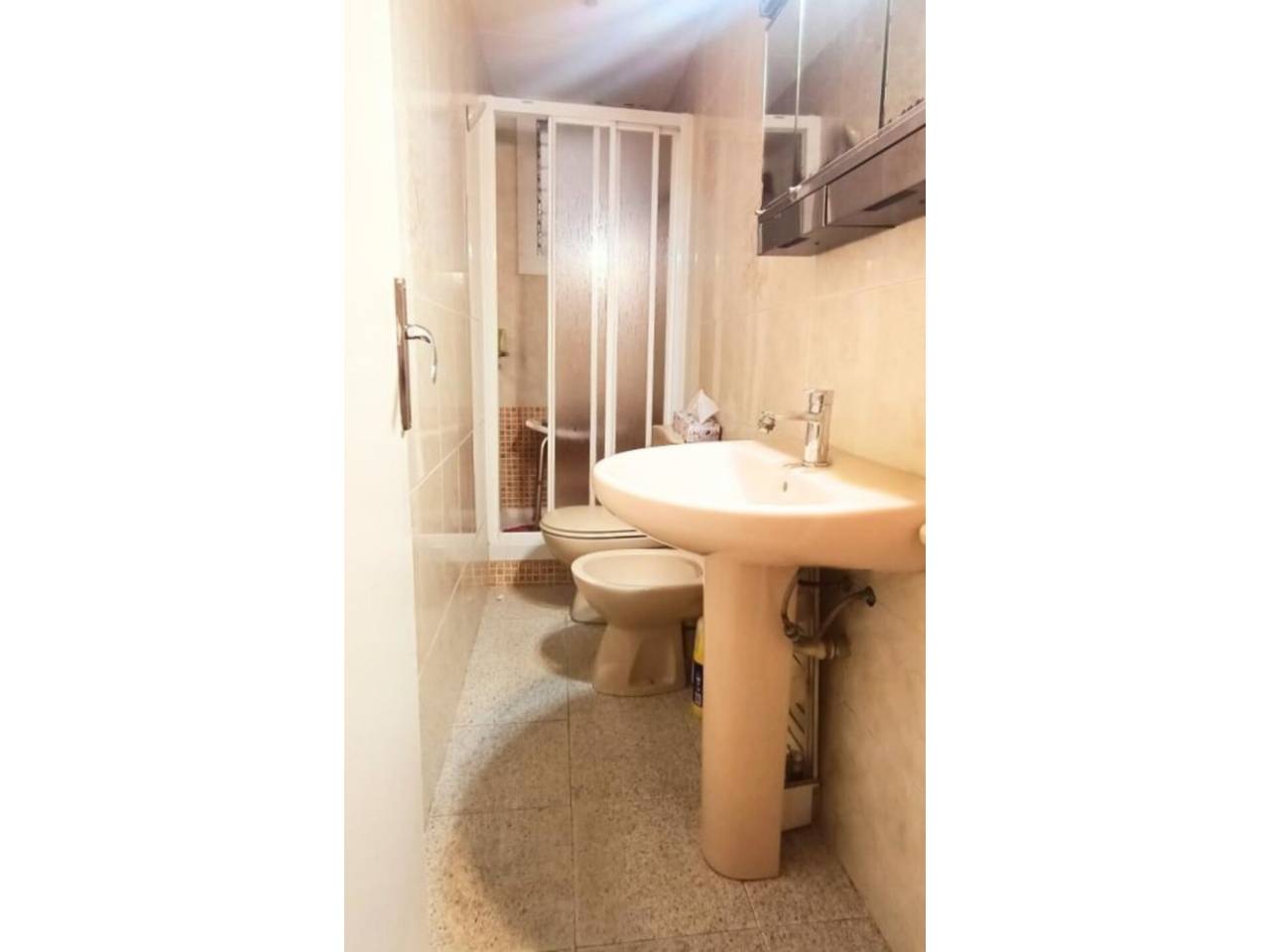 pisos en barcelona-capital · verdun 200000.00€