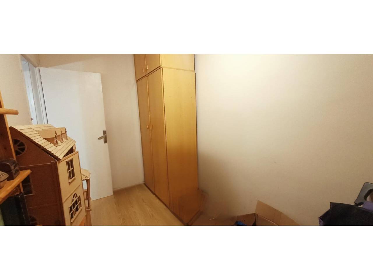 pisos en barcelona-capital · verdun 200000.00€