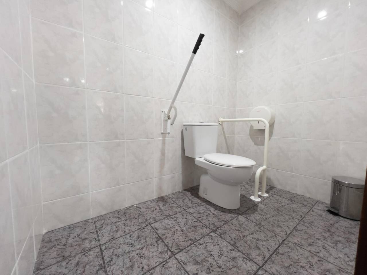 locales-comerciales en mataro · el-palau 259000.00€