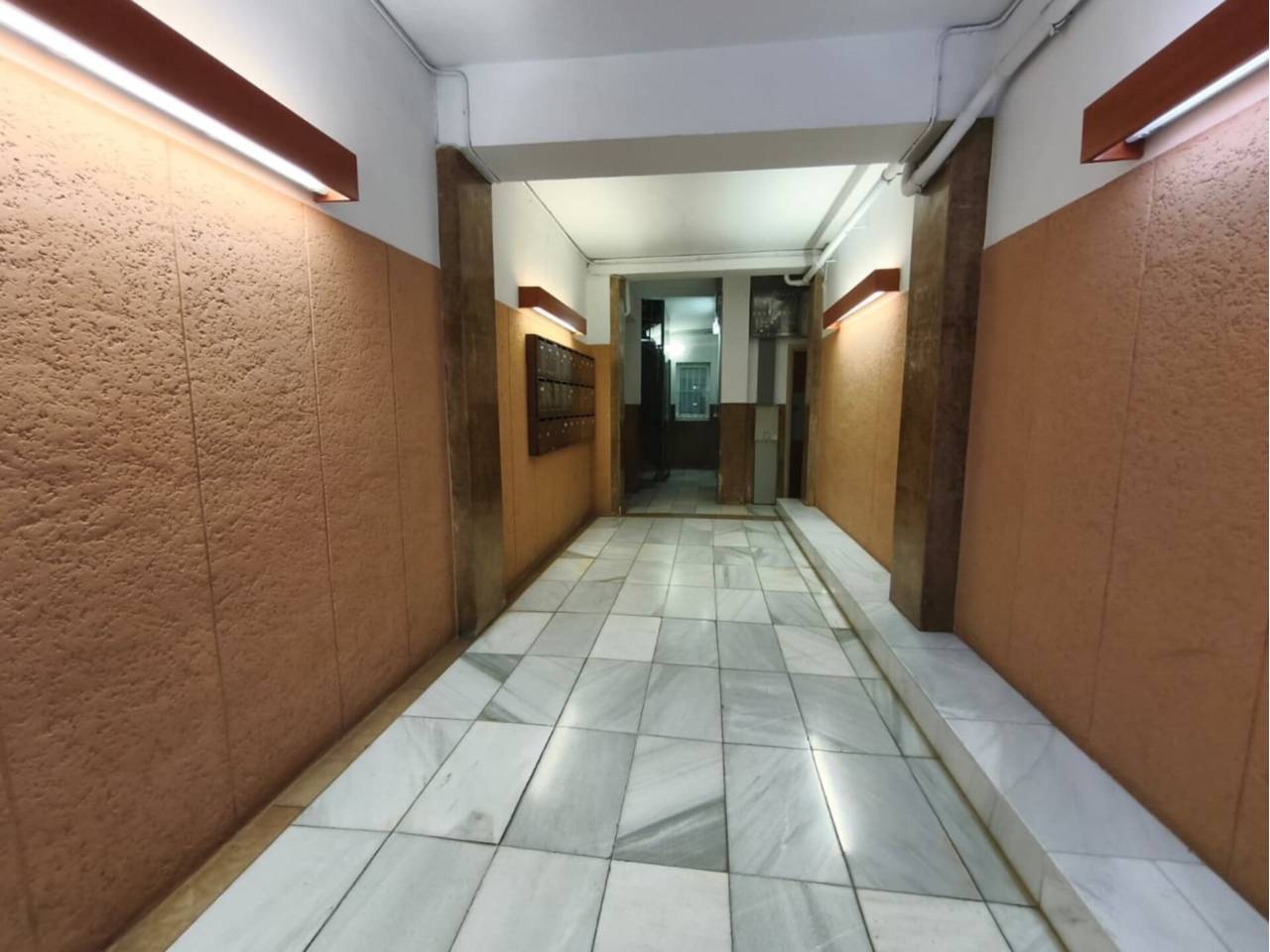 pisos en barcelona-capital · la-vila-de-gracia 530000.00€