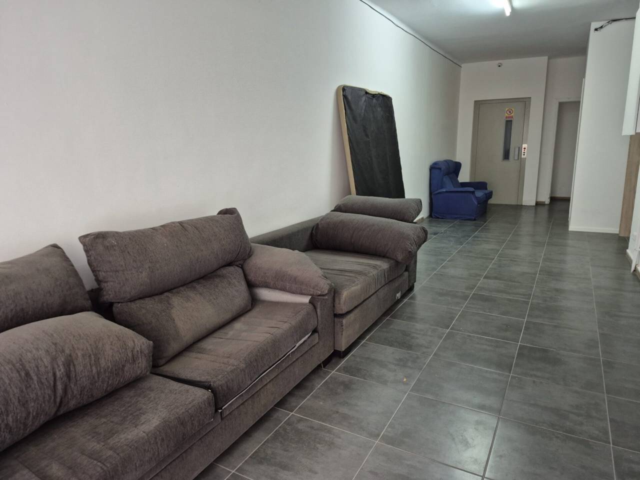 locales-comerciales en barcelona-capital · el-baix-guinardo 325000.00€