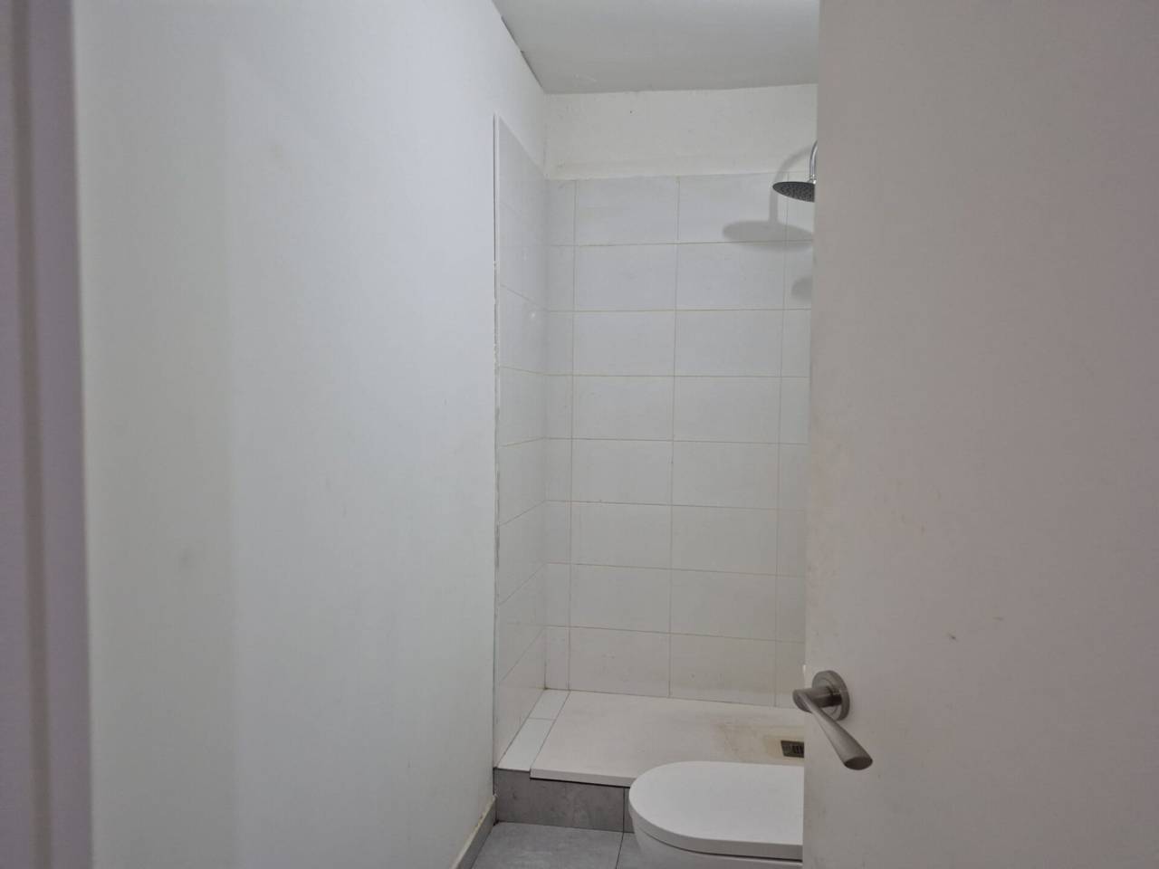 locales-comerciales en barcelona-capital · el-baix-guinardo 325000.00€