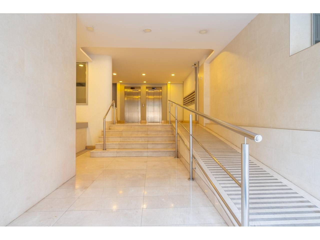 pisos en barcelona-capital · la-salut 555000.00€