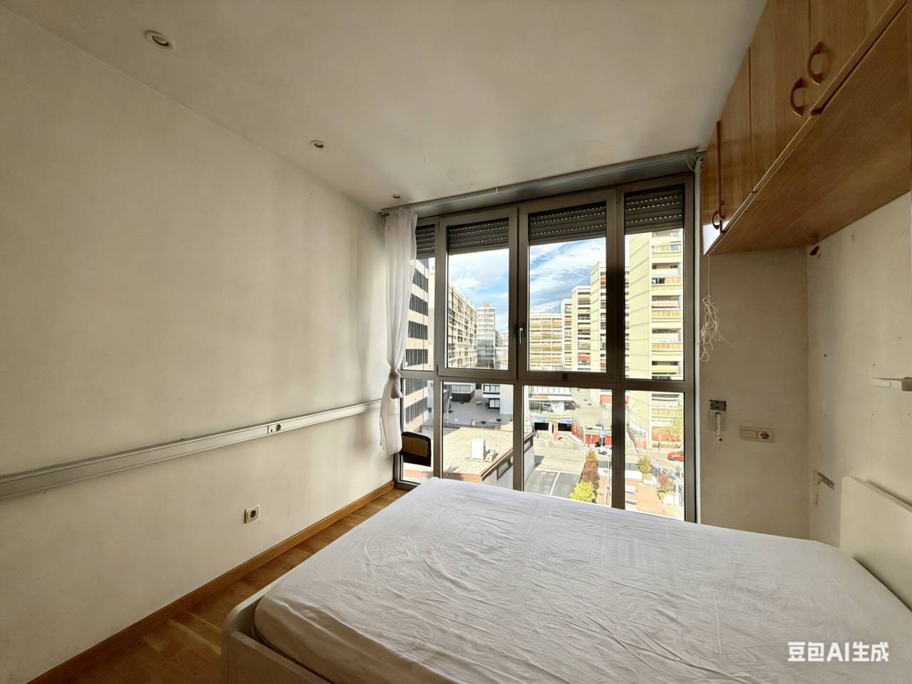 pisos en barcelona-capital · la-marina-del-port-parc-de-montjuic 480000.00€