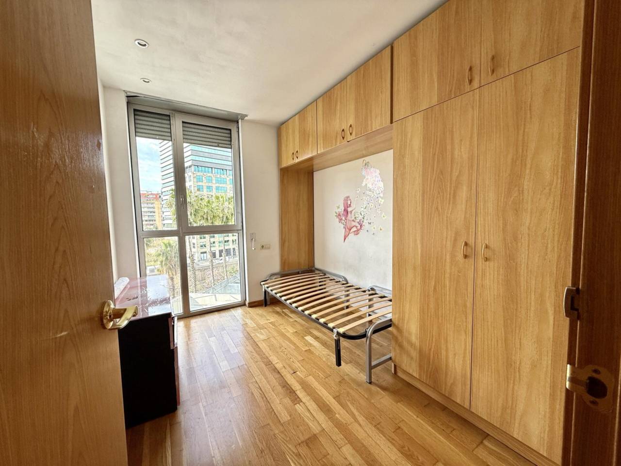 pisos en barcelona-capital · la-marina-del-port-parc-de-montjuic 480000.00€