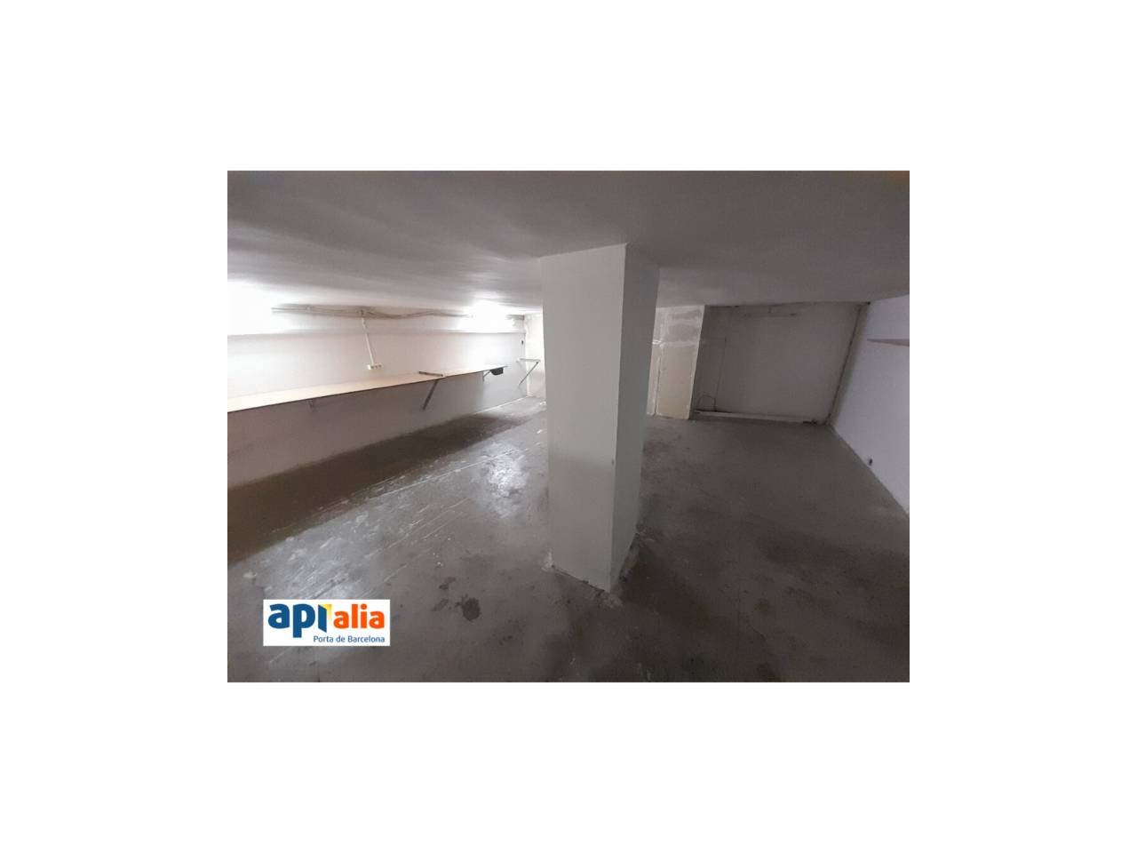 locales-comerciales en l'hospitalet-de-llobregat · la-florida 135000.00€