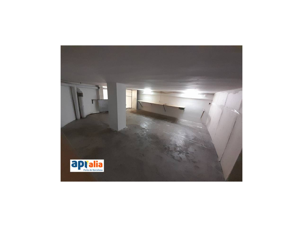 locales-comerciales en l'hospitalet-de-llobregat · la-florida 135000.00€