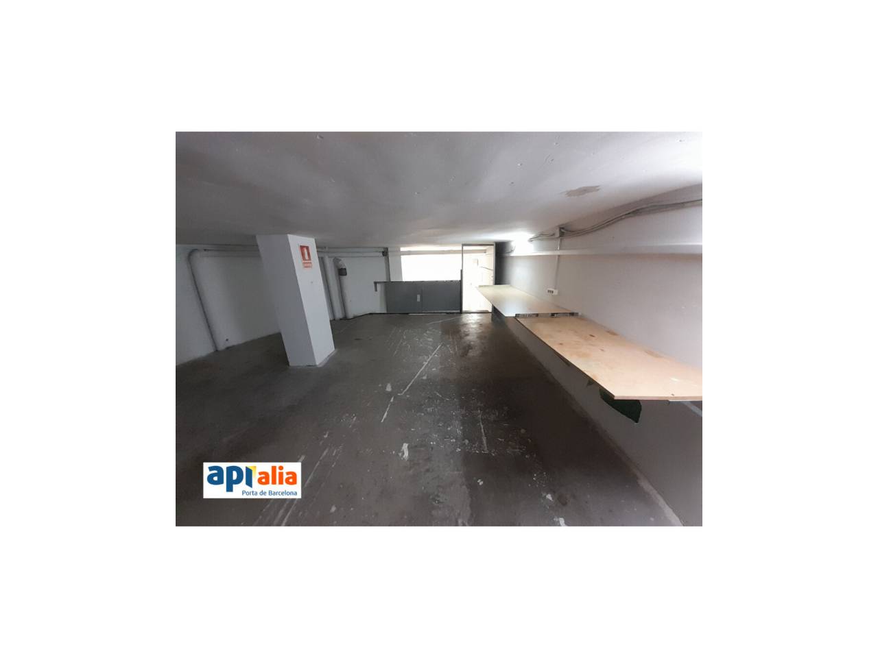 locales-comerciales en l'hospitalet-de-llobregat · la-florida 135000.00€