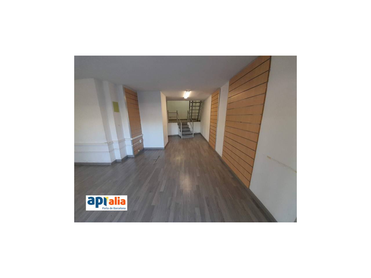 locales-comerciales en l'hospitalet-de-llobregat · la-florida 135000.00€
