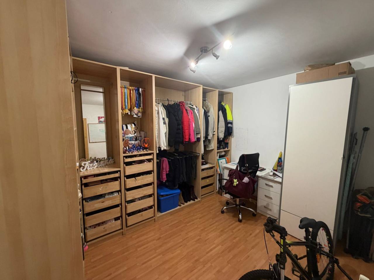 pisos en gava · centre-zona-estacio-passeig-de-joan-maragall 396000.00€