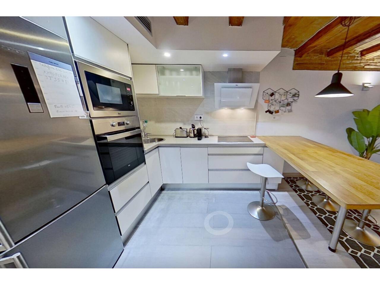 pisos en barcelona-capital · el-raval 250000.00€