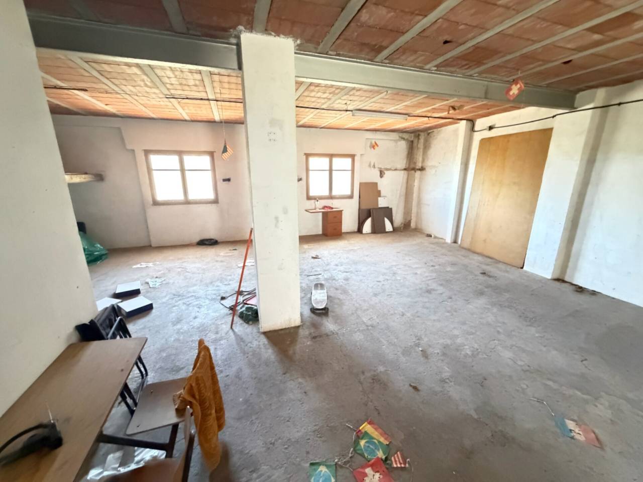 locales-comerciales en barcelona-capital · torre-baro 110000.00€