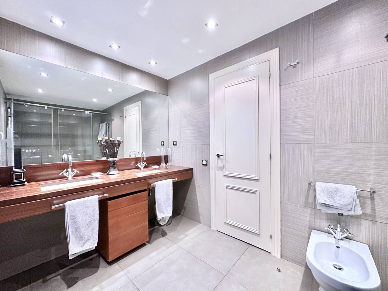 pisos en barcelona-capital · la-dreta-de-l'eixample 2600000.00€