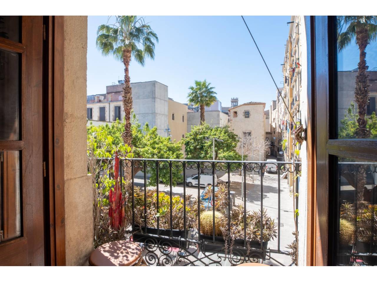 pisos en barcelona-capital · sant-pere-santa-caterina-la-ribera 650000.00€