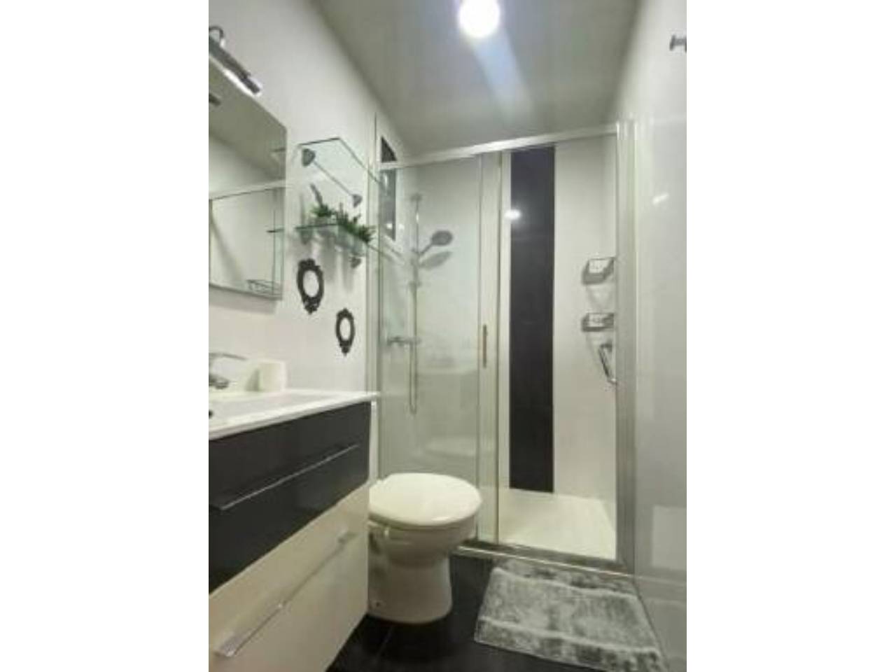 pisos en barcelona-capital · la-verneda-la-pau 275000.00€