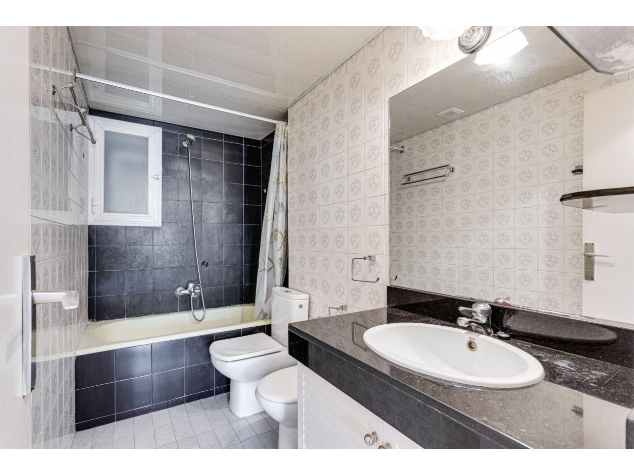 pisos en barcelona-capital · la-sagrada-familia 375000.00€