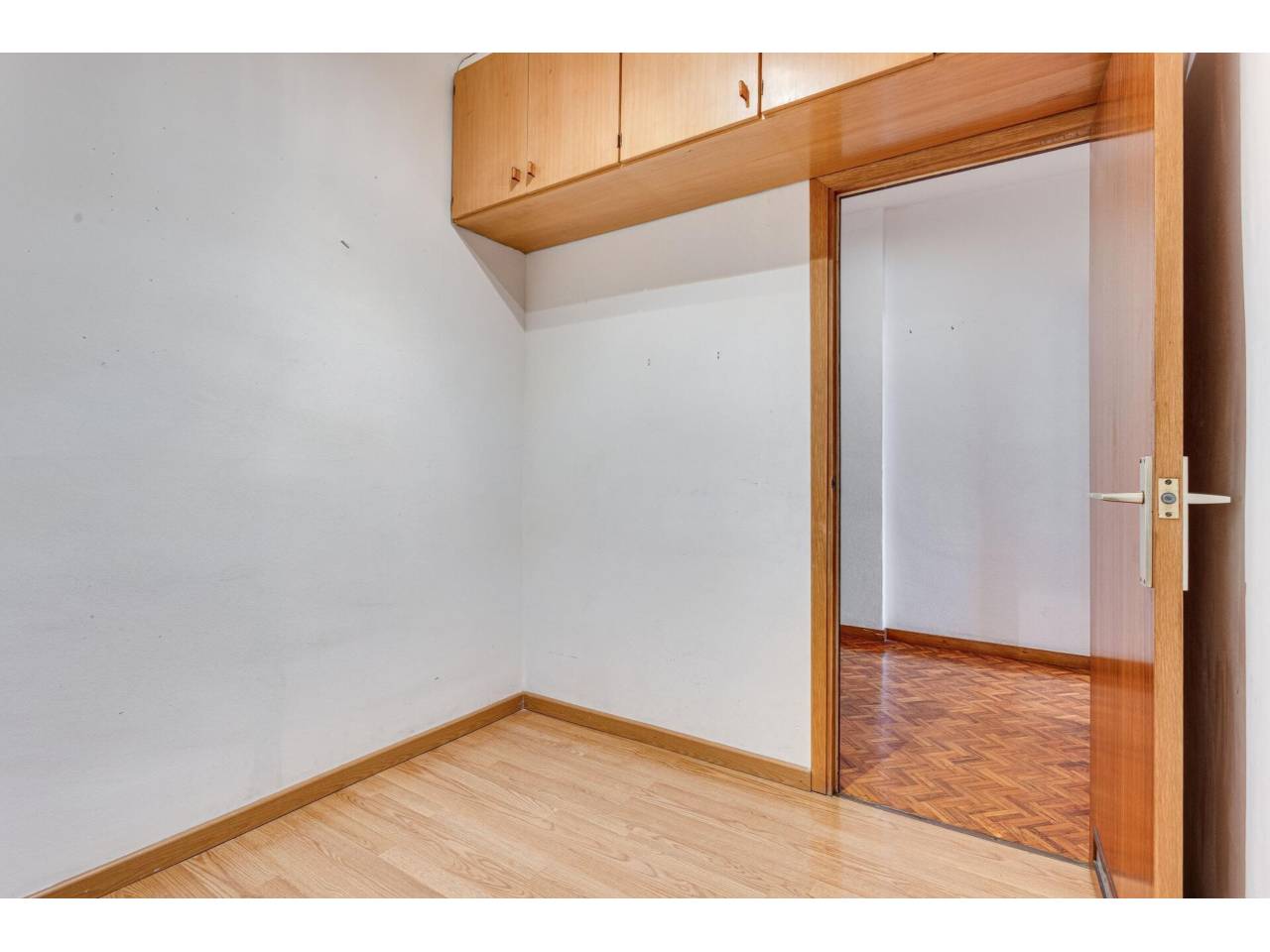 pisos en barcelona-capital · la-sagrada-familia 375000.00€