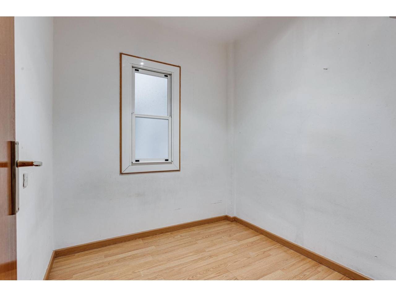 pisos en barcelona-capital · la-sagrada-familia 375000.00€