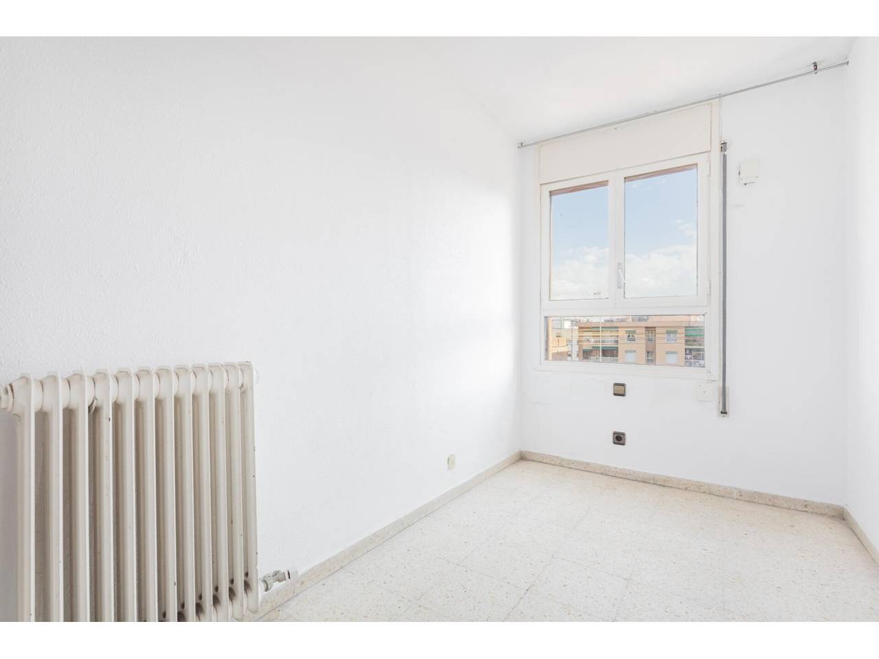 pisos en barcelona-capital · sant-marti-de-provencals 425000.00€