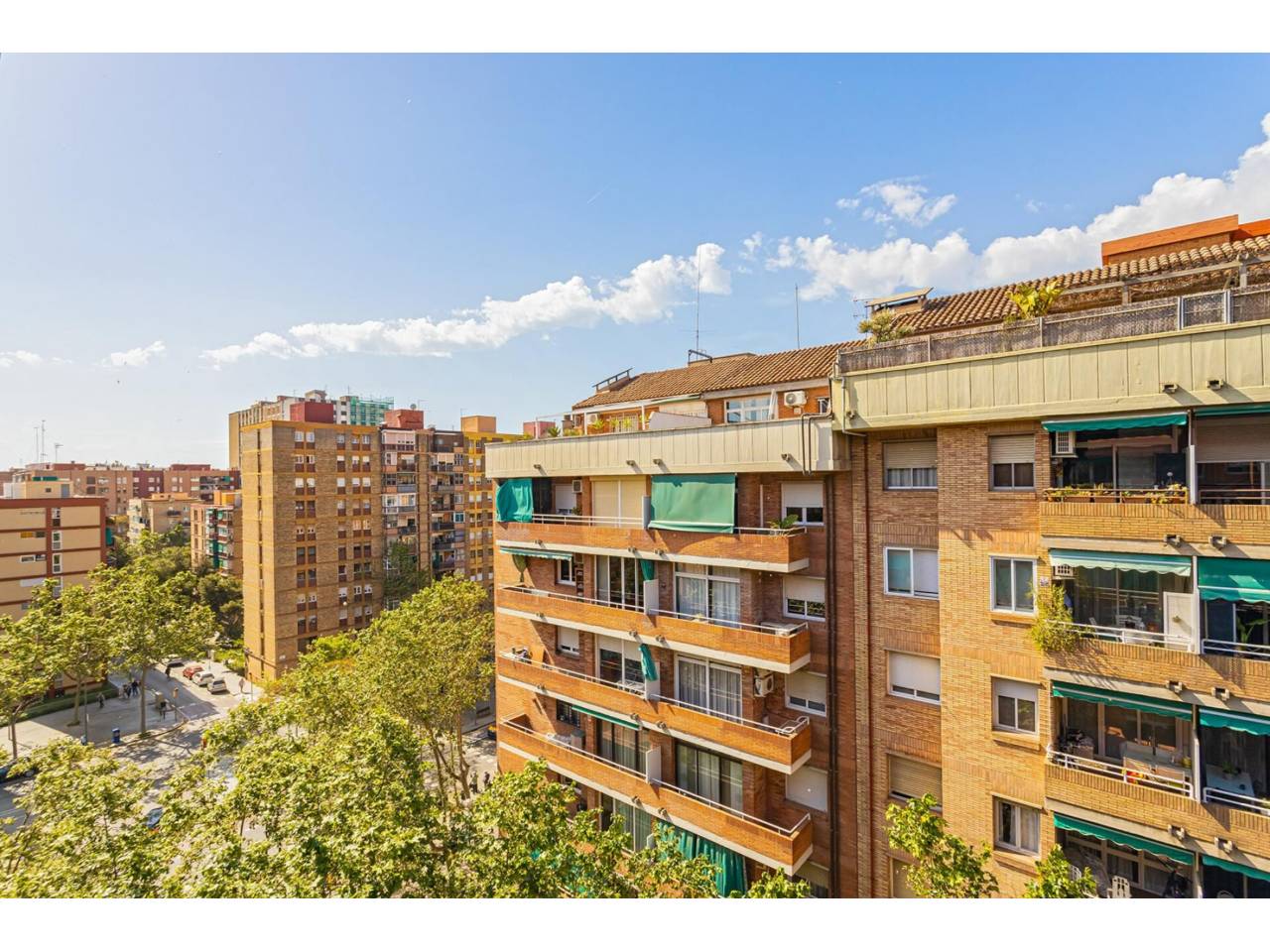 pisos en barcelona-capital · sant-marti-de-provencals 425000.00€