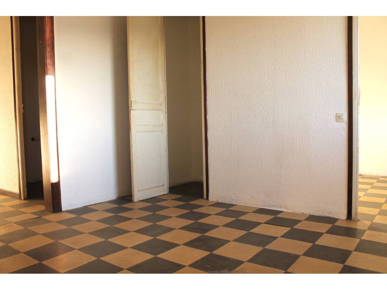 pisos en barcelona-capital · la-barceloneta 590000.00€